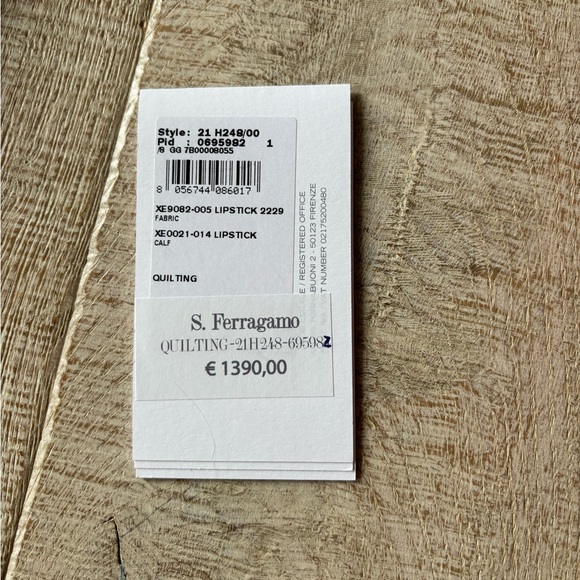 New Salvatore Ferragamo red Gancini turnlock flap quilted velvet bag - Picture 9 of 9